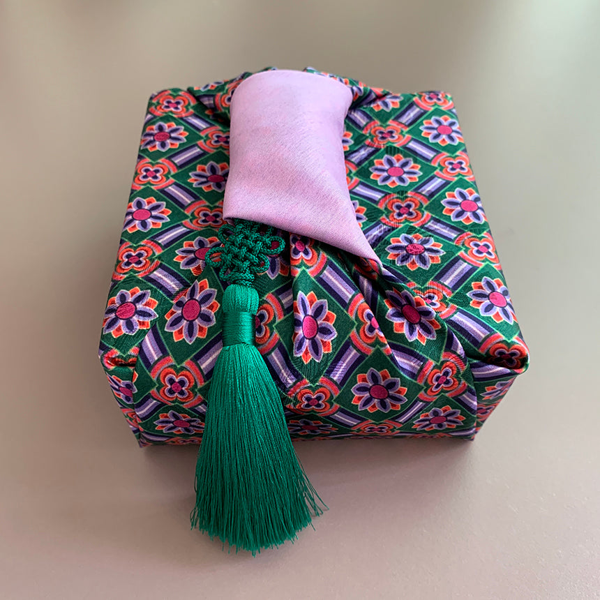 Korean Tassel Norigae – Chrysanthemum Knot | Vivid Set of 10