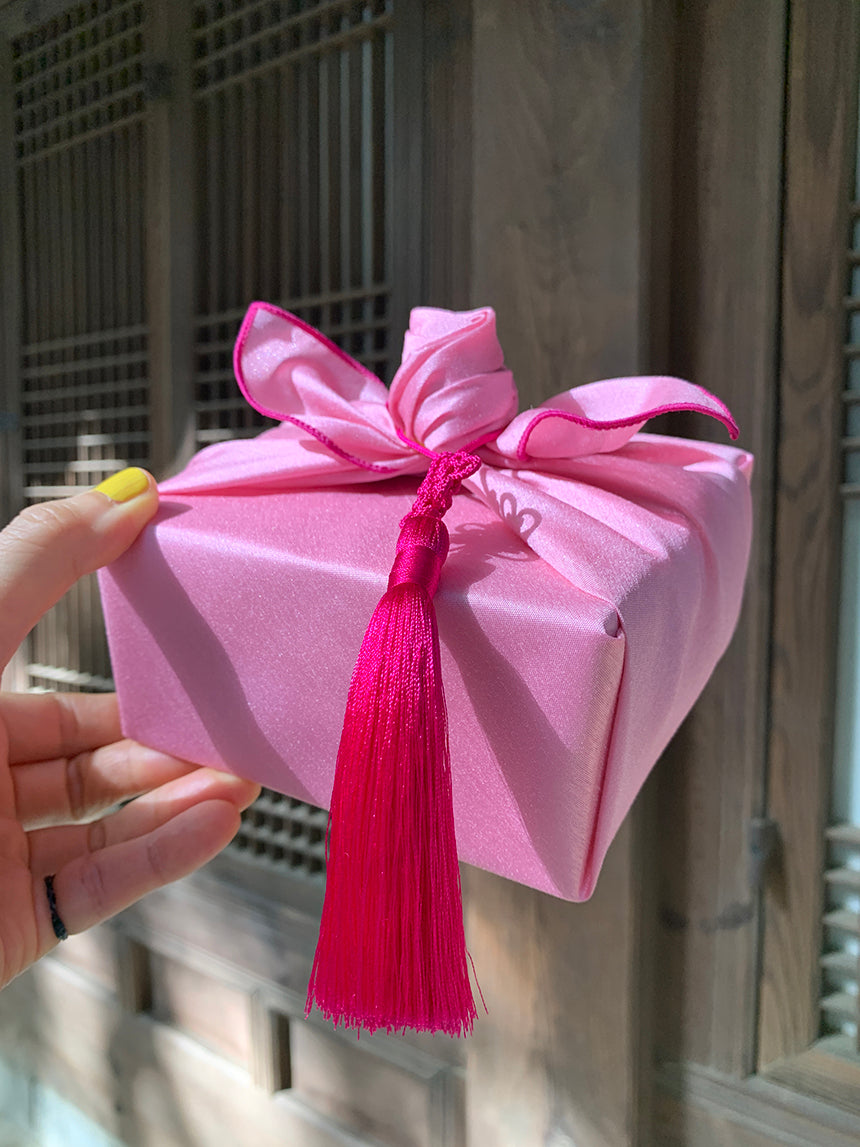 Korean Tassel Norigae – Chrysanthemum Knot | Vivid Set of 10